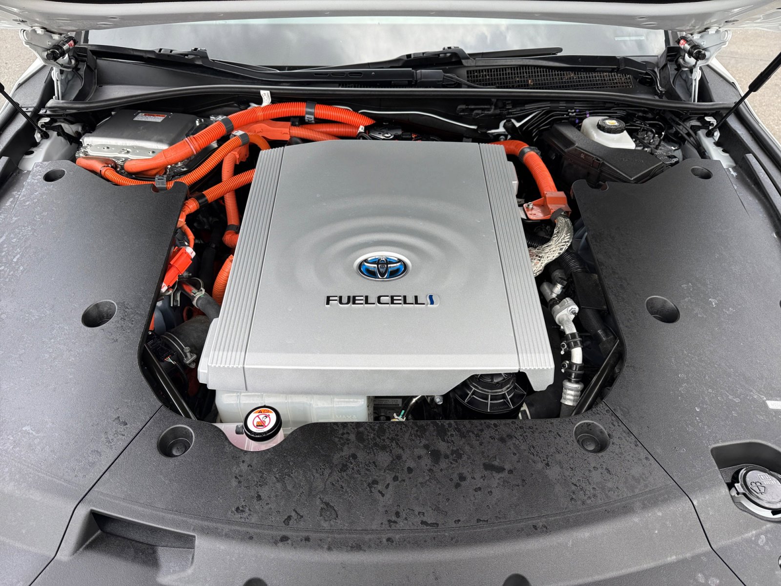 Used 2022 Toyota Mirai w/ Advanced Technology Package RWD image 20