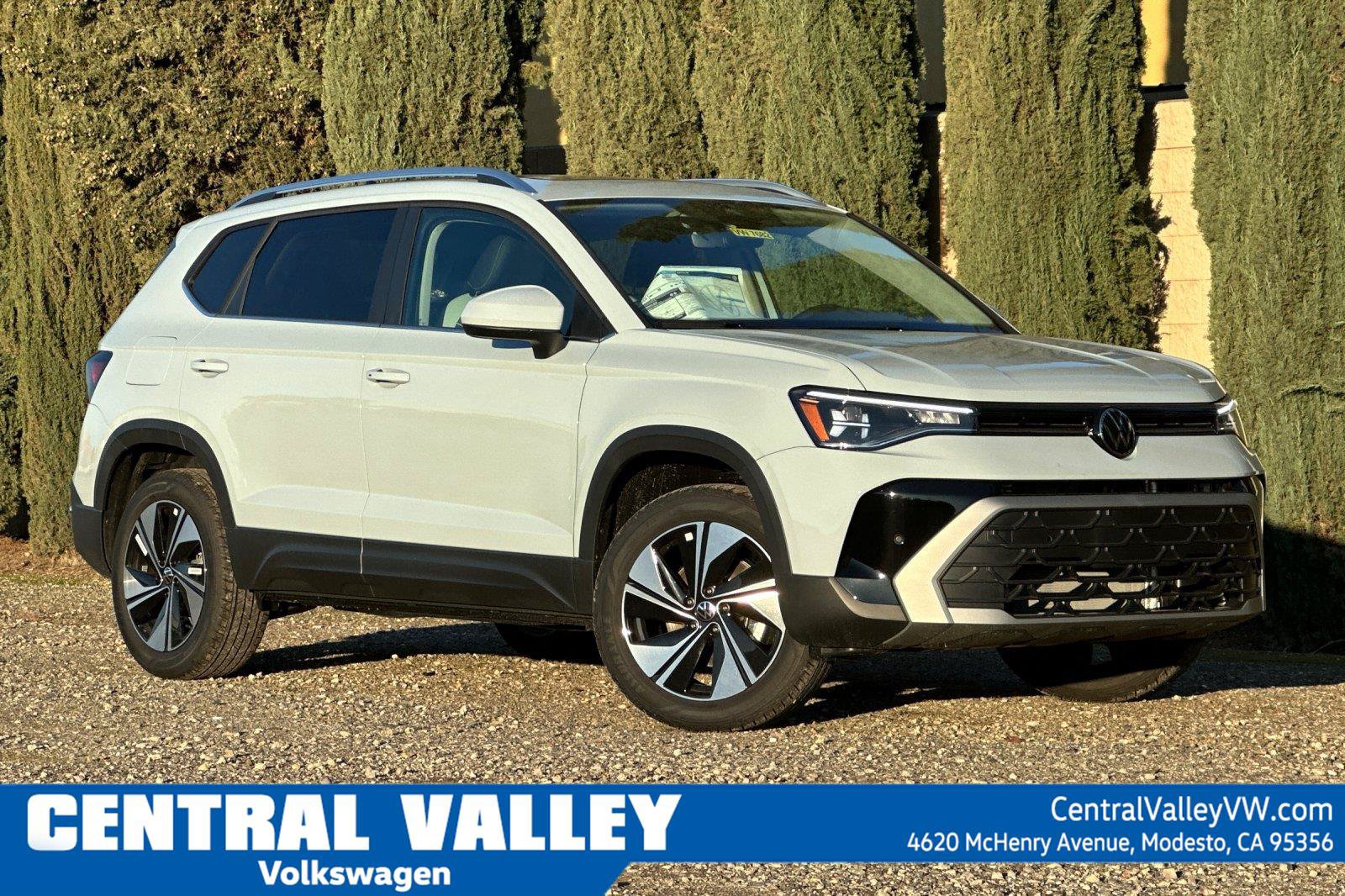 New 2026 Volkswagen Taos SE