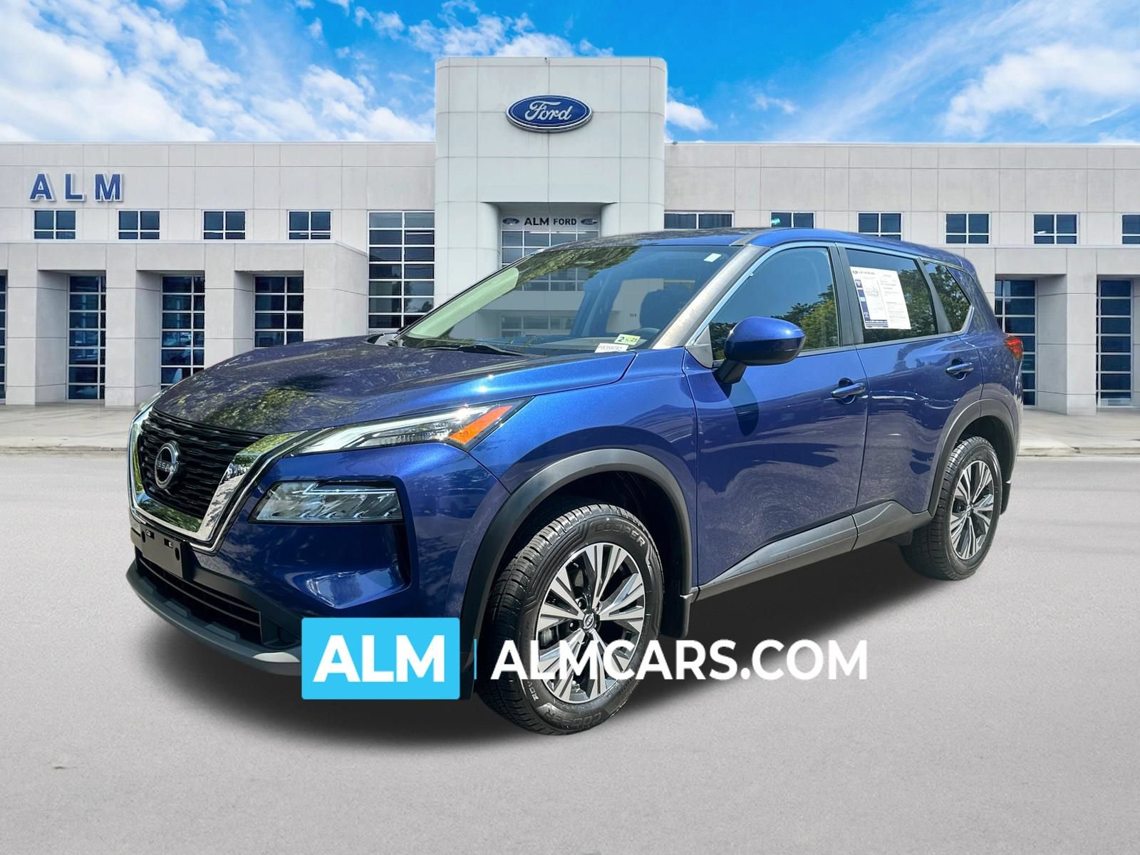 Used 2023 Nissan Rogue SV AWD/4WD image 1
