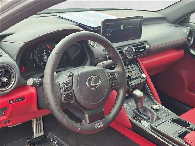 Used 2023 Lexus IS 500 RWD image 10