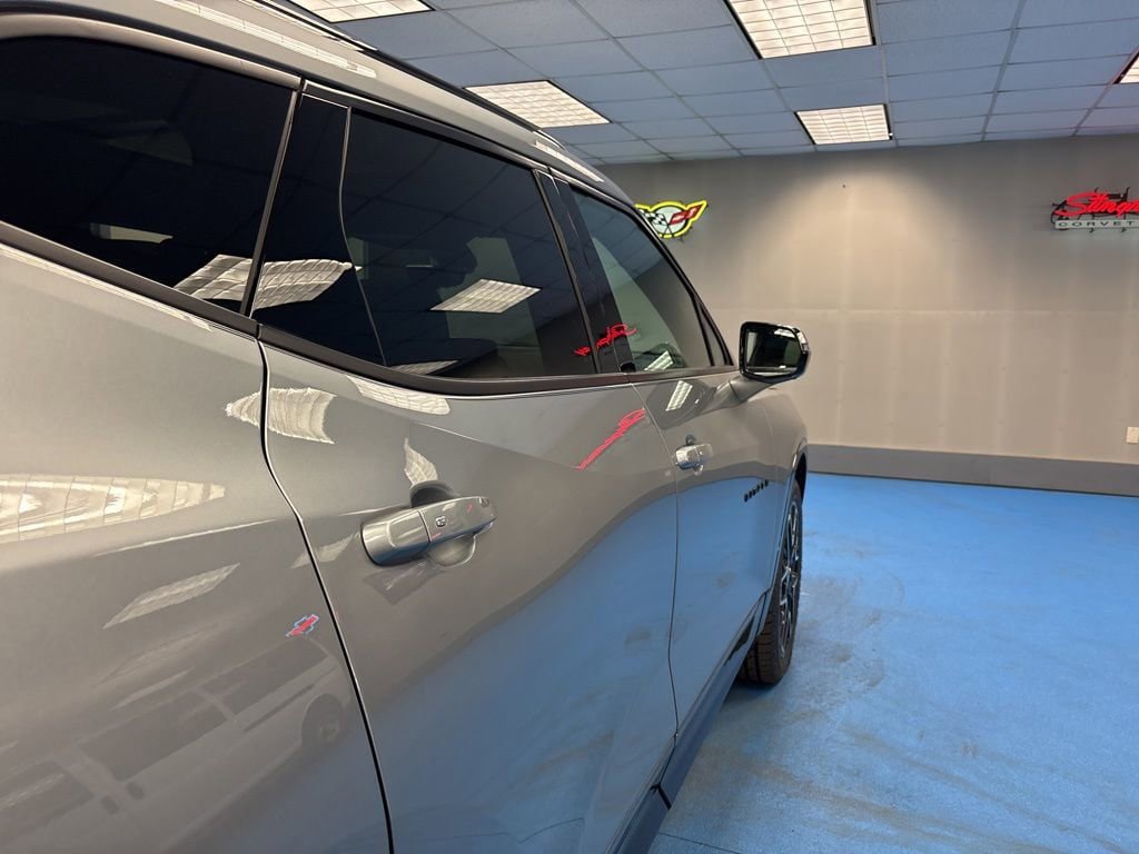 Used 2023 Chevrolet Blazer RS w/ Driver Confidence II Package image 6