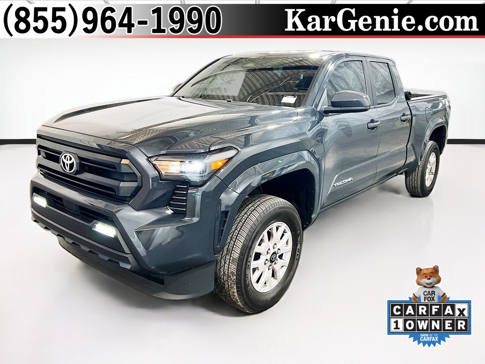 Used 2024 Toyota Tacoma SR5 AWD/4WD image 1