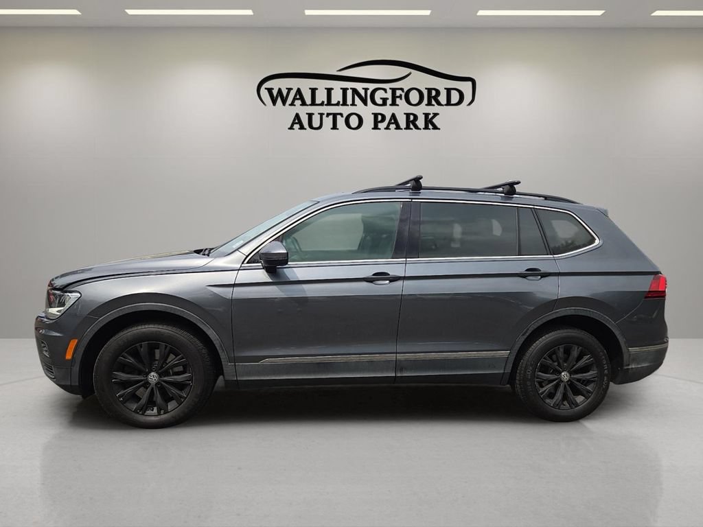 Used 2018 Volkswagen Tiguan SE FWD image 2
