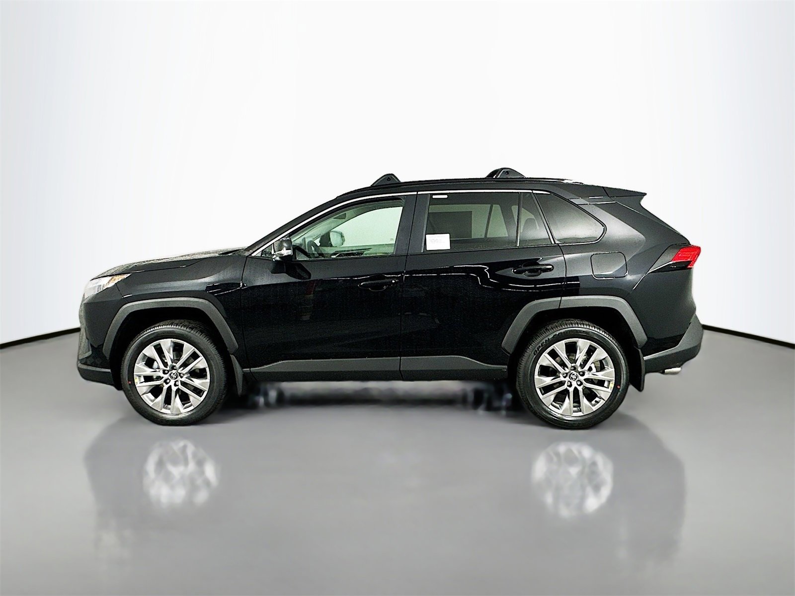 New 2025 Toyota RAV4 XLE Premium image 4