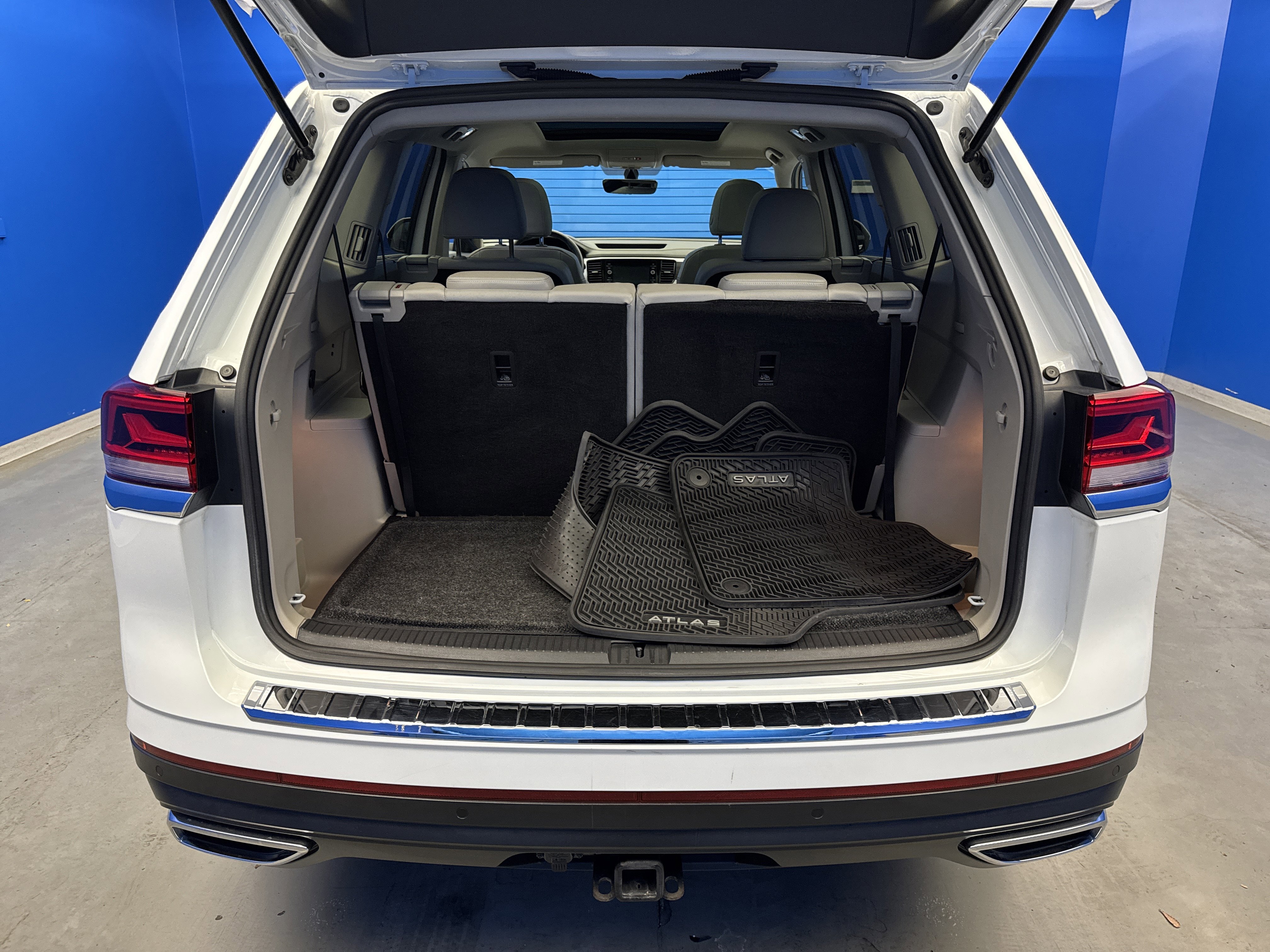 Used 2022 Volkswagen Atlas SE image 29