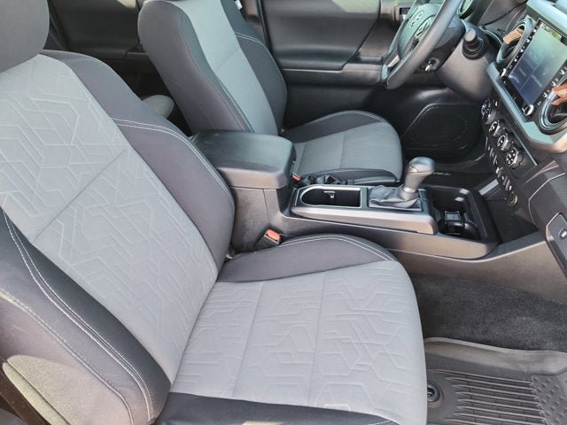 Used 2020 Toyota Tacoma TRD Sport w/ Technology Package image 15