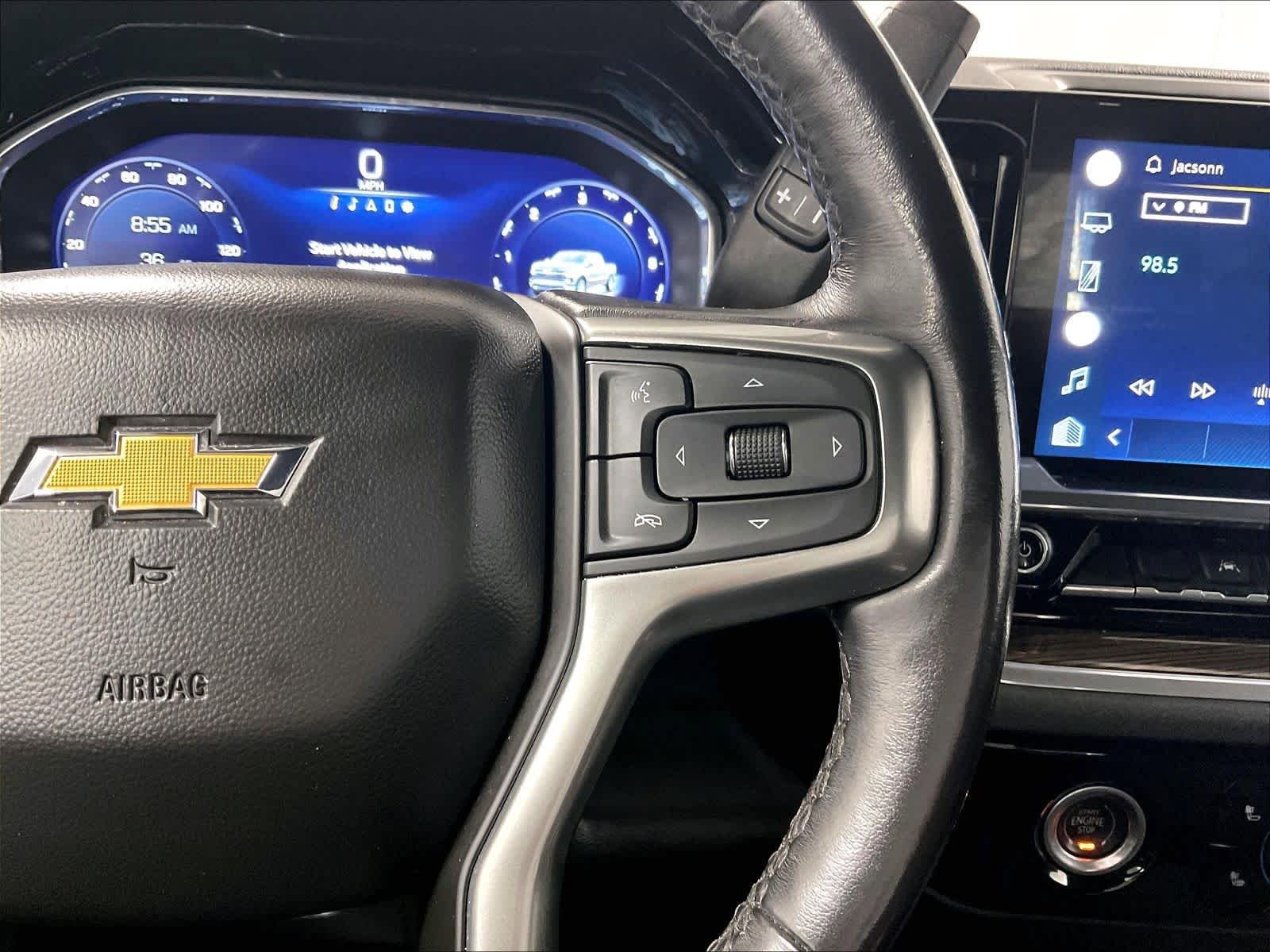 Used 2022 Chevrolet Silverado 1500 LT AWD/4WD image 23