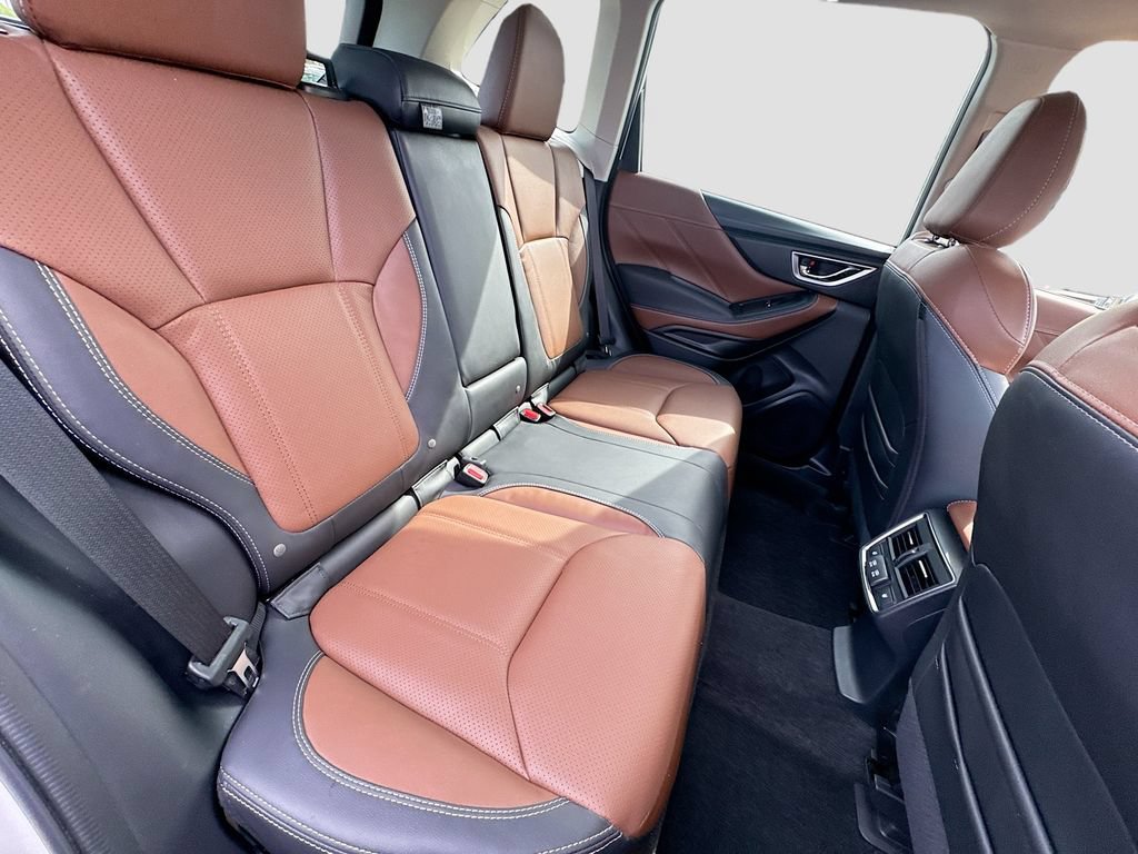 Used 2024 Subaru Forester Touring w/ POP Package 3 AWD/4WD image 35
