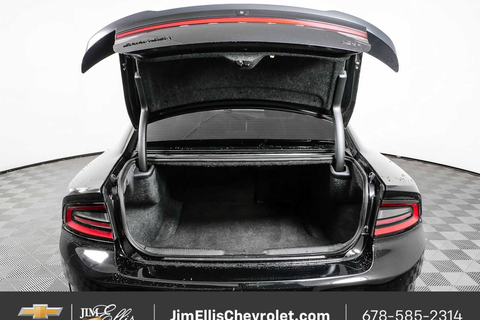 Used 2019 Dodge Charger GT w/ Blacktop Package RWD image 31