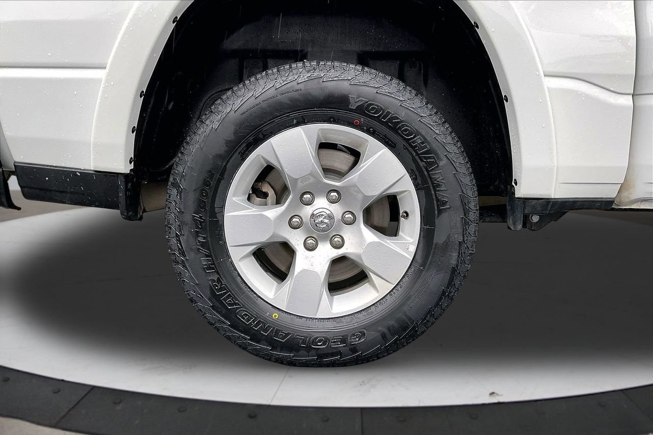 Used 2025 RAM 1500 Big Horn AWD/4WD image 37