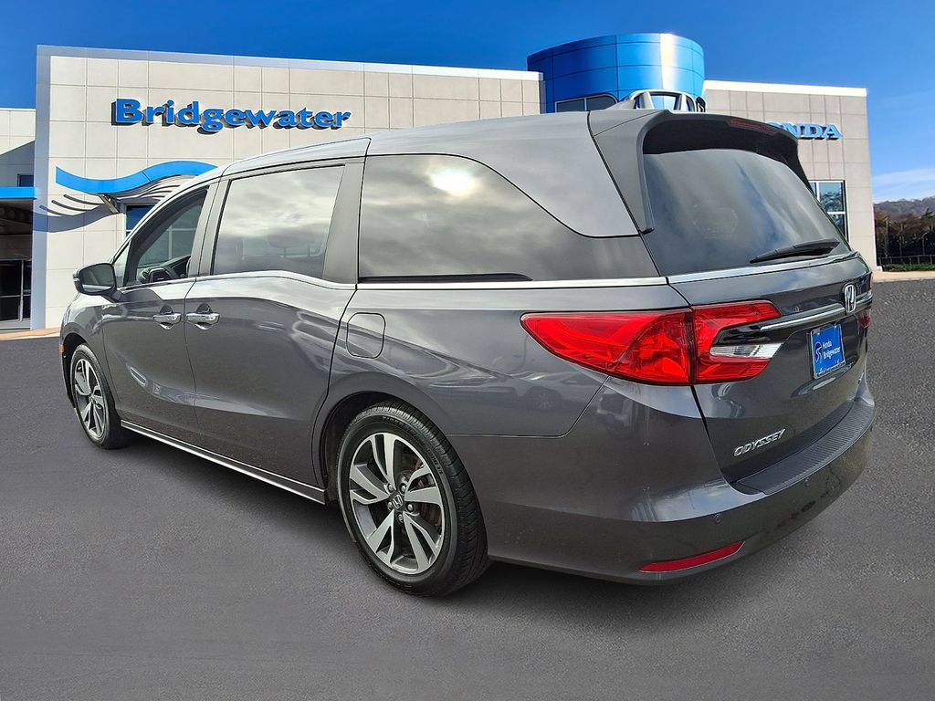 Used 2024 Honda Odyssey Touring image 4
