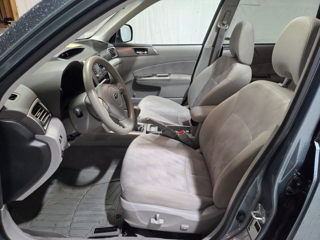 Used 2010 Subaru Forester 2.5X Premium image 6