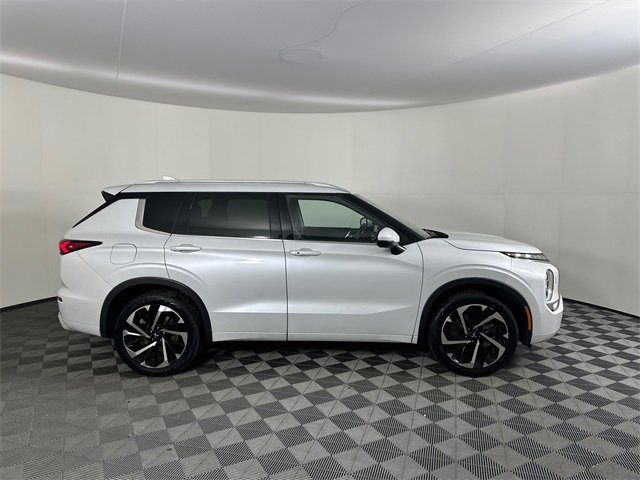 Used 2022 Mitsubishi Outlander SEL image 4