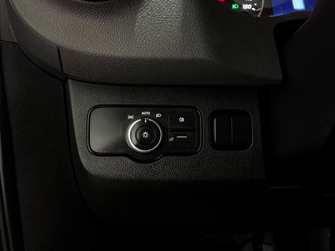 Used 2024 Mercedes-Benz Sprinter 2500 image 20