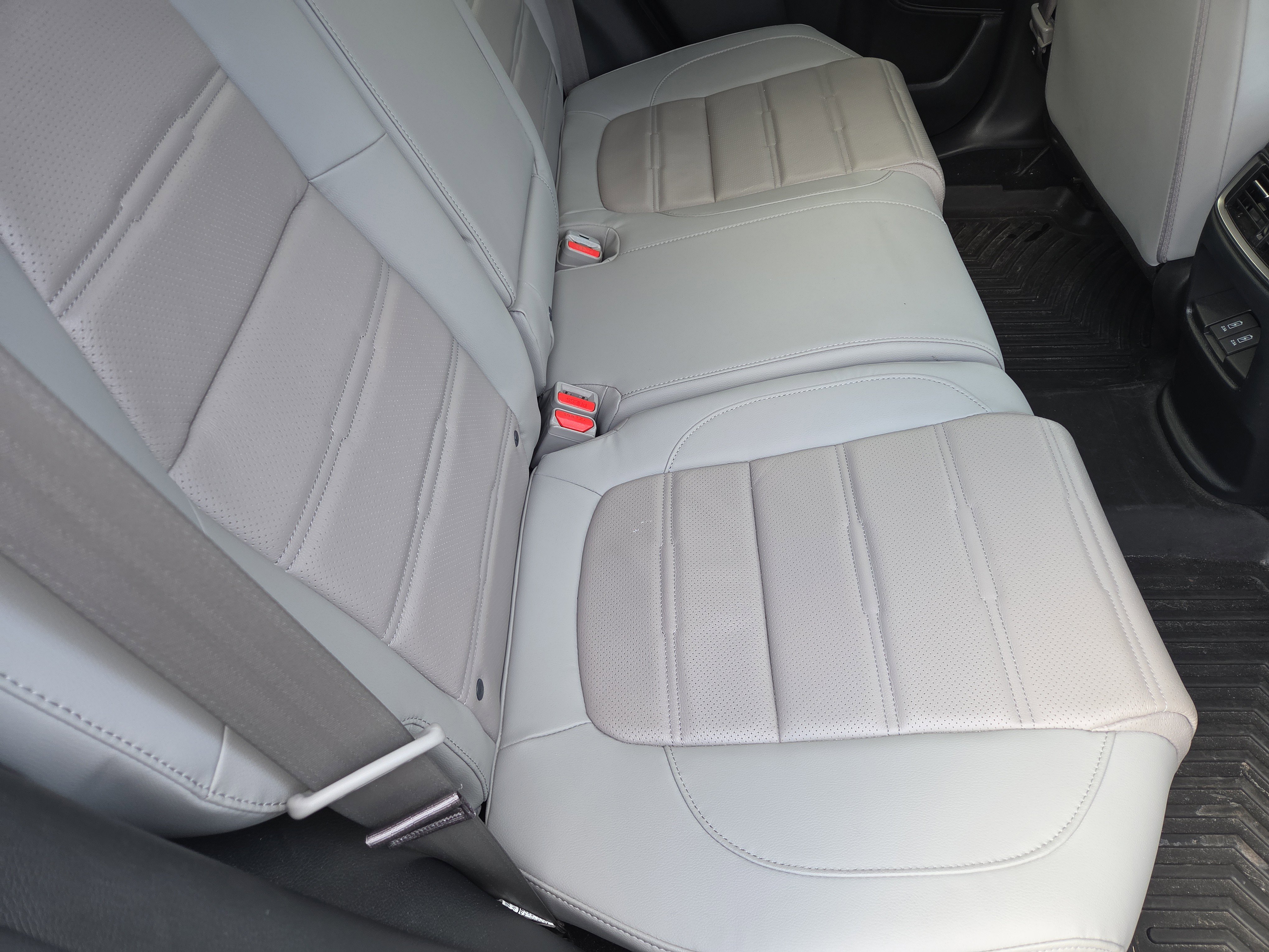 Used 2019 Honda CR-V Touring image 19