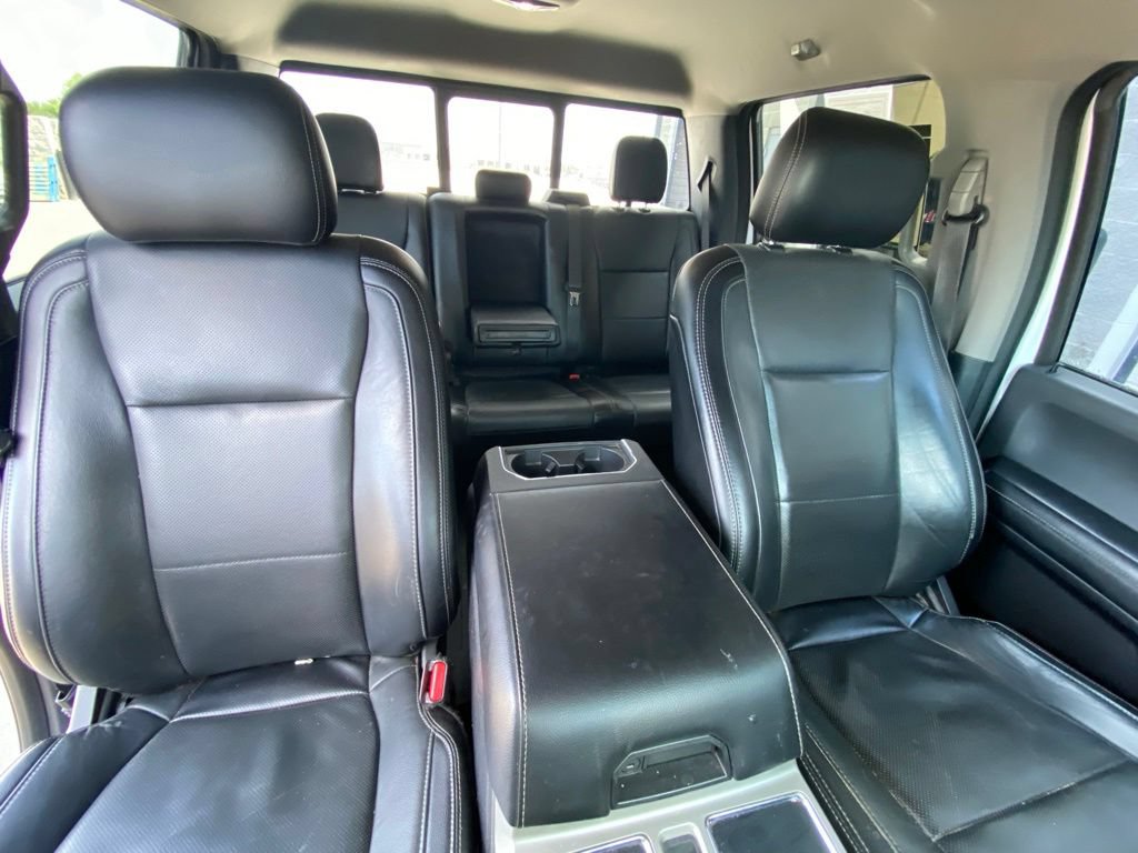Used 2017 Ford F150 Lariat w/ Equipment Group 502A Luxury AWD/4WD image 27