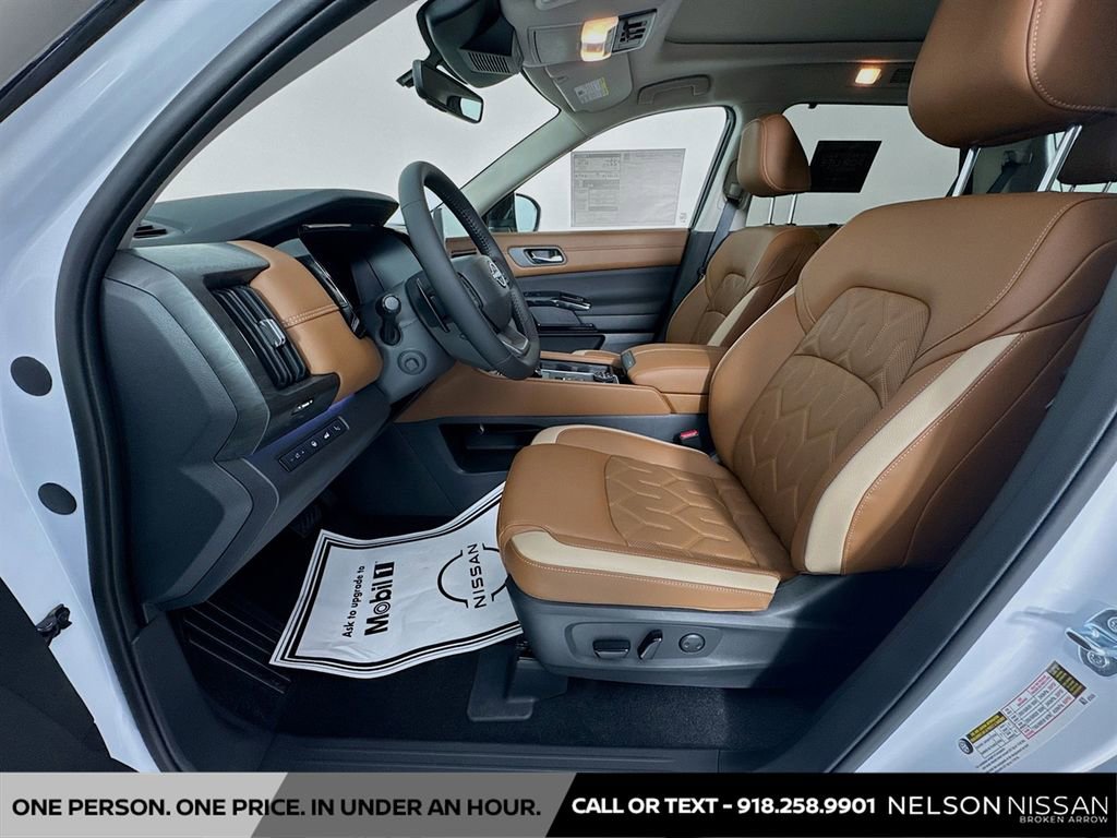 New 2026 Nissan Pathfinder Platinum image 21
