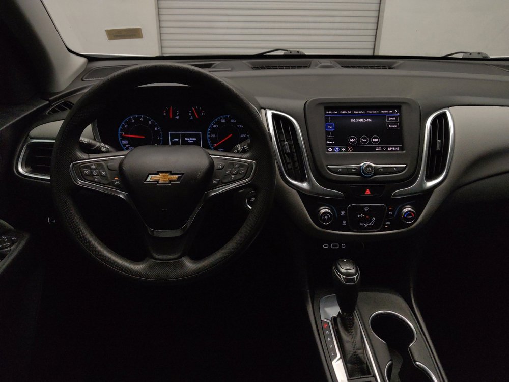 Used 2020 Chevrolet Equinox LS w/ LS Convenience Package FWD image 22