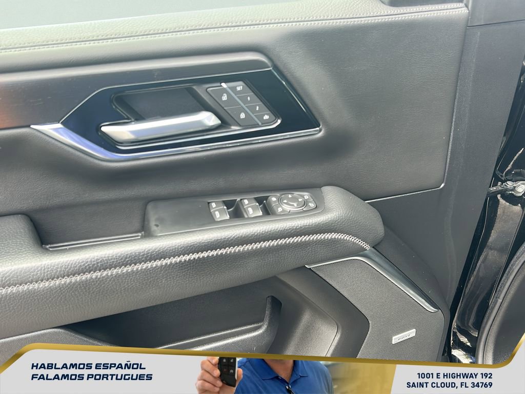 Used 2025 GMC Yukon XL Denali image 13