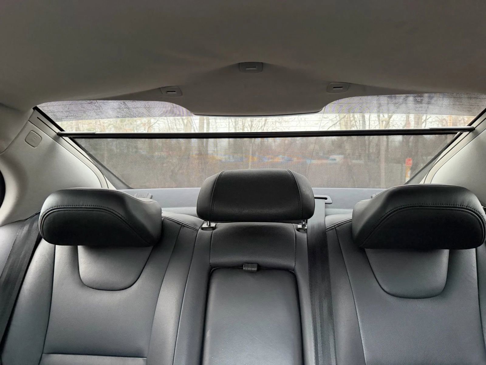 Used 2017 Volvo S60 T5 Inscription image 36