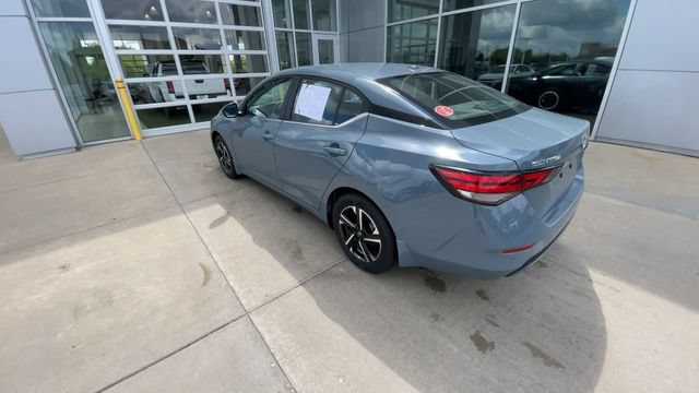 Used 2025 Nissan Sentra SV w/ Trunk Package FWD image 8