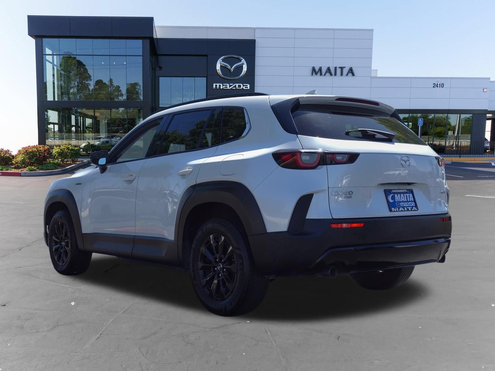 Certified 2025 MAZDA CX-50 AWD 2.5 Hybrid w/ Premium Pkg image 7