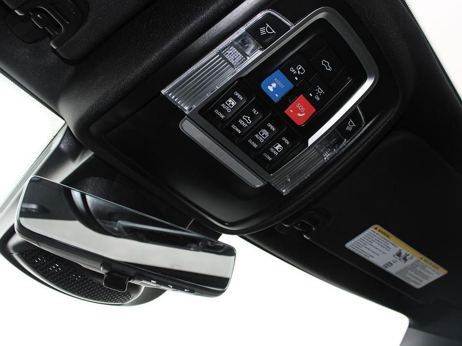 Used 2024 RAM 1500 TRX AWD/4WD image 33