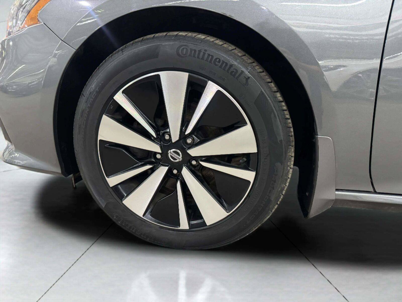 Used 2019 Nissan Altima 2.5 SV AWD/4WD image 43