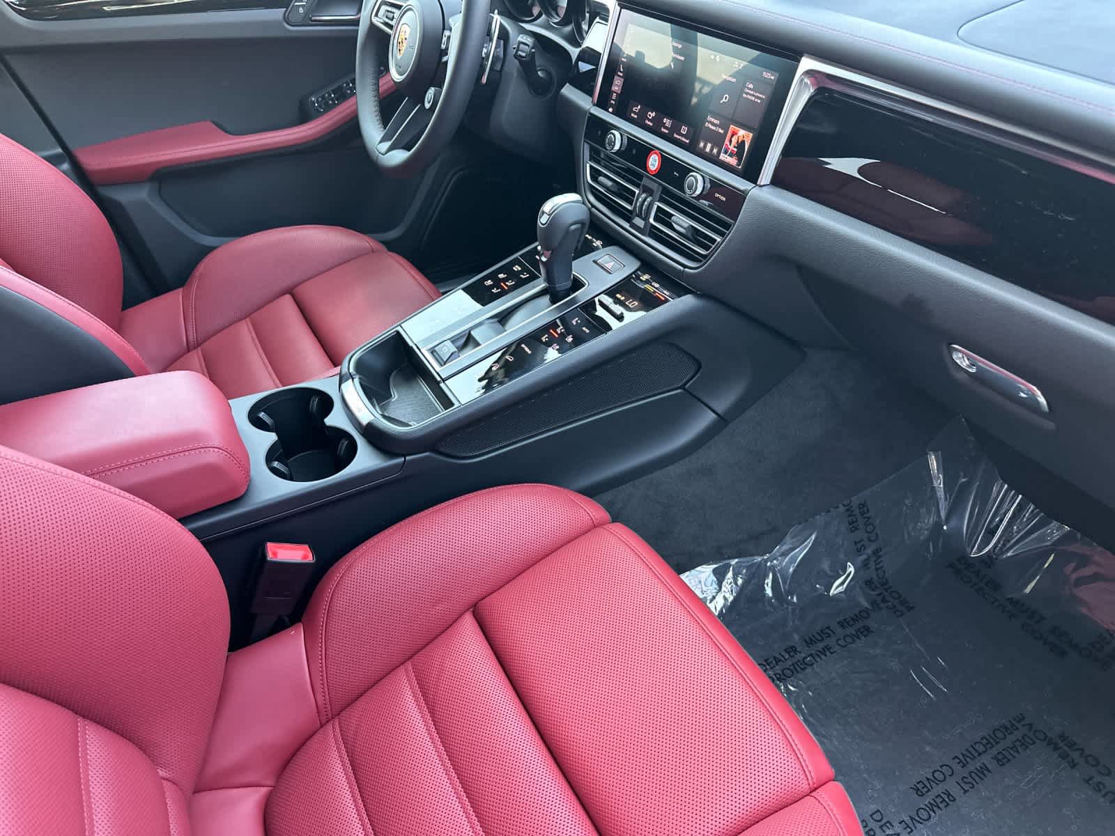 New 2026 Porsche Macan S AWD/4WD image 17