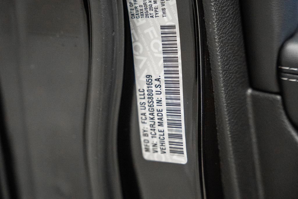 New 2025 Jeep Grand Cherokee L Altitude image 32