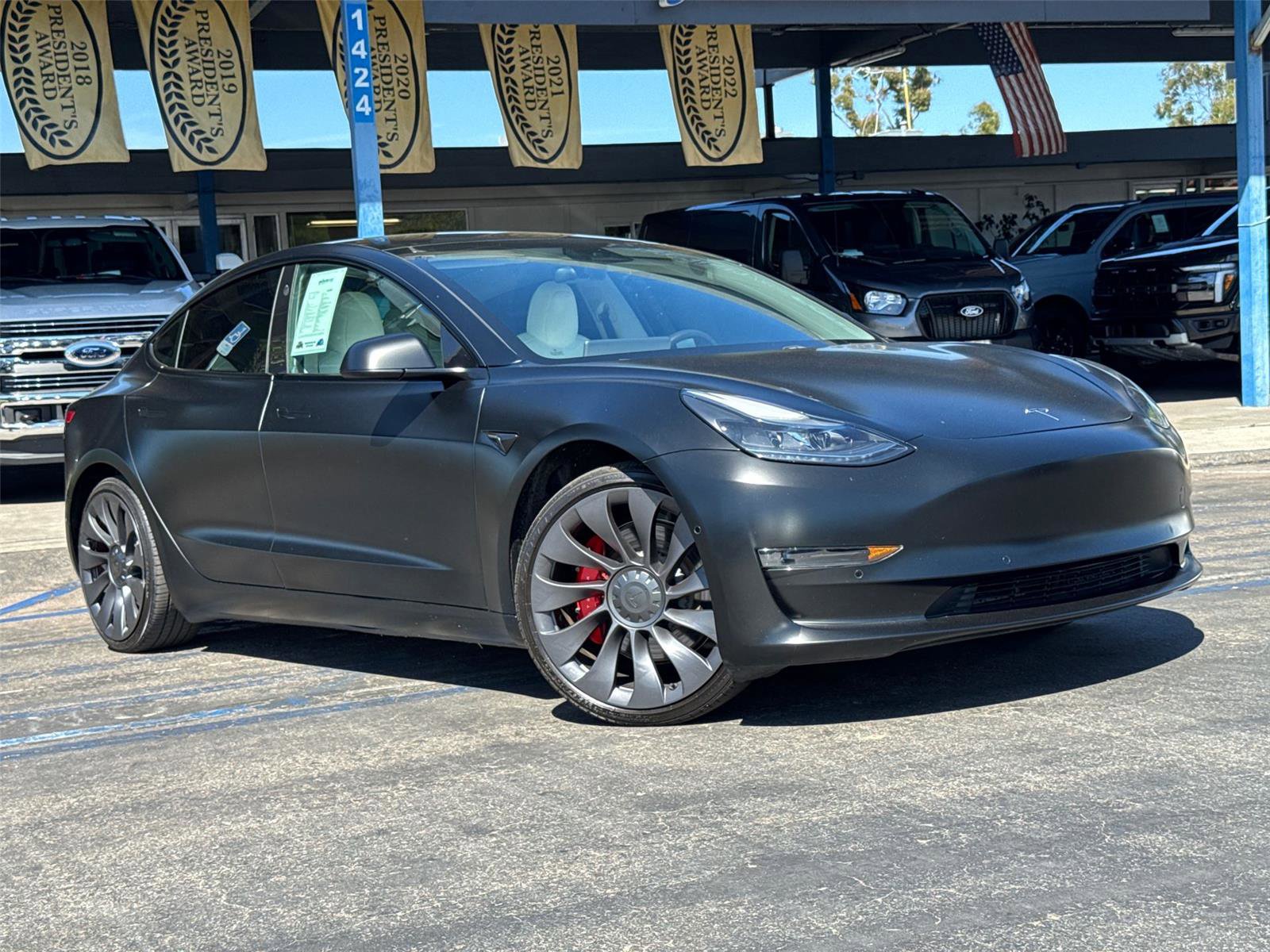 Used 2021 Tesla Model 3 Performance AWD/4WD image 2