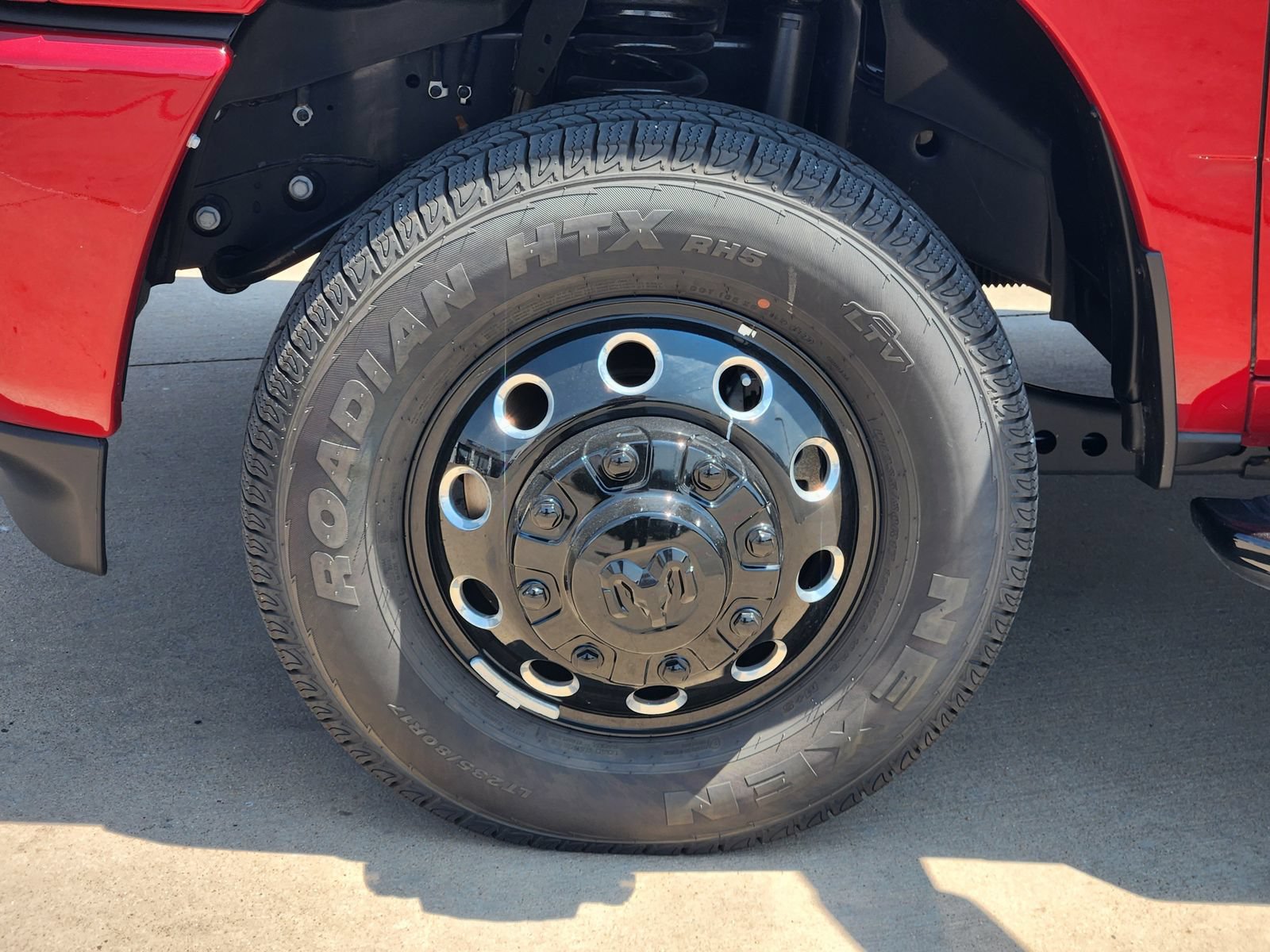 New 2026 RAM 3500 Lone Star AWD/4WD image 12