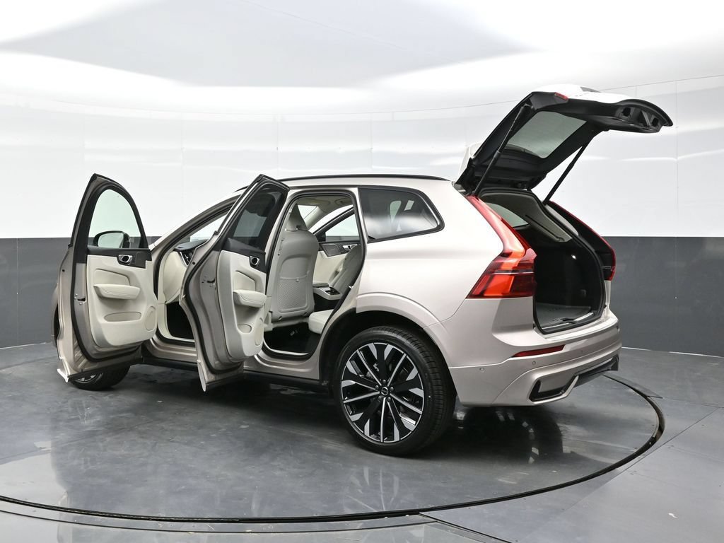 New 2026 Volvo XC60 B5 Ultra w/ Protection Package Premier AWD/4WD image 53