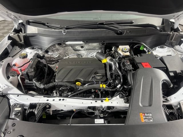 New 2026 Chevrolet Trax LT w/ Driver Confidence Package FWD image 3