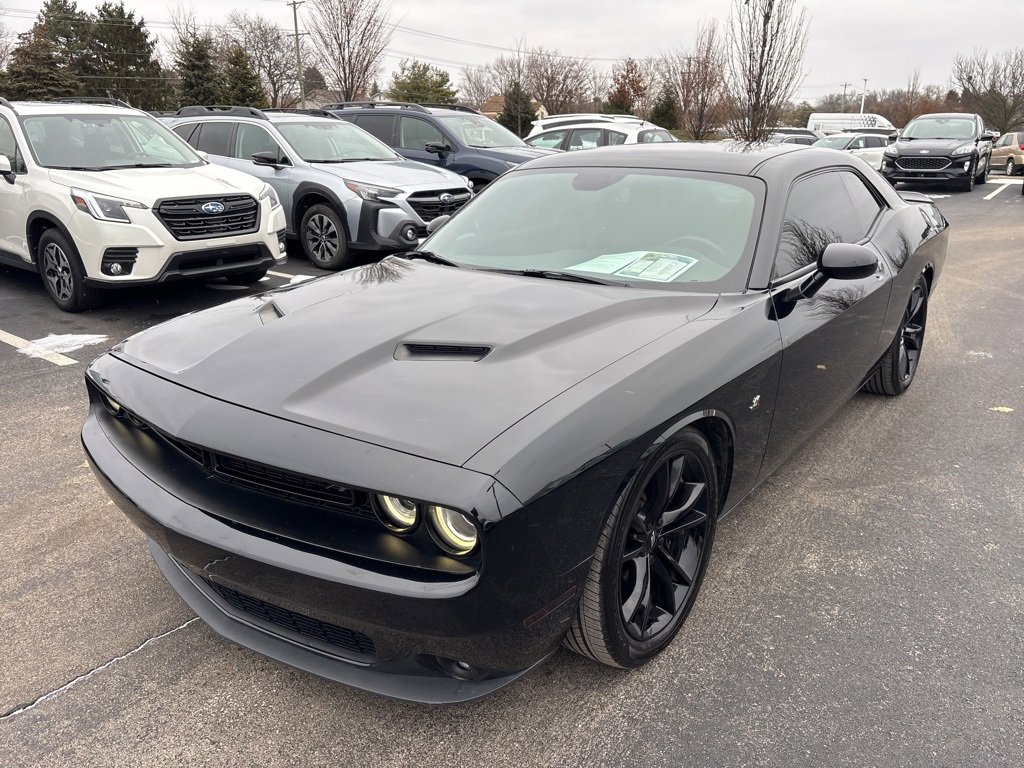 Used 2017 Dodge Challenger R/T w/ Blacktop Package image 6