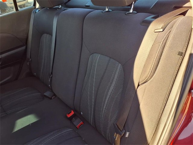 Used 2015 Chevrolet Sonic LT image 9