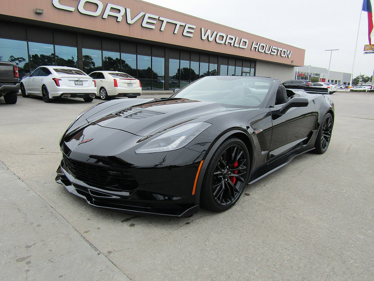 Used 2016 Chevrolet Corvette Z06 w/ 3LZ Preferred Equipment Group RWD image 1