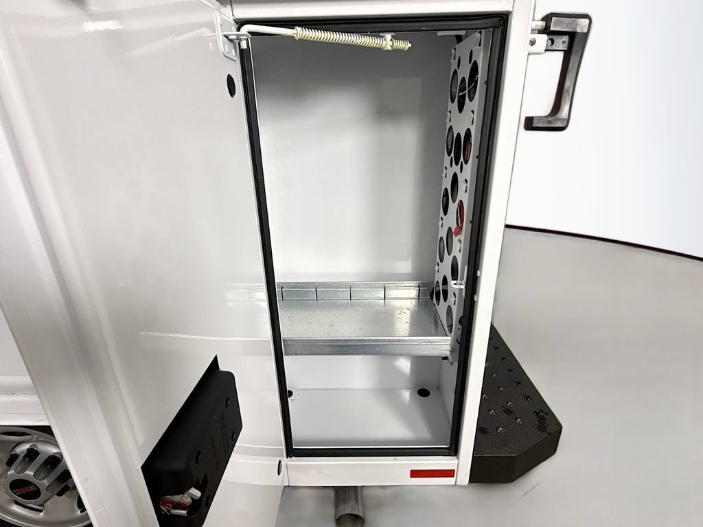 New 2025 GMC Savana 3500 w/ Power Convenience Package RWD image 36