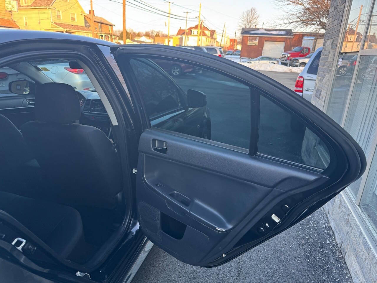 Used 2016 Mitsubishi Lancer ES image 16