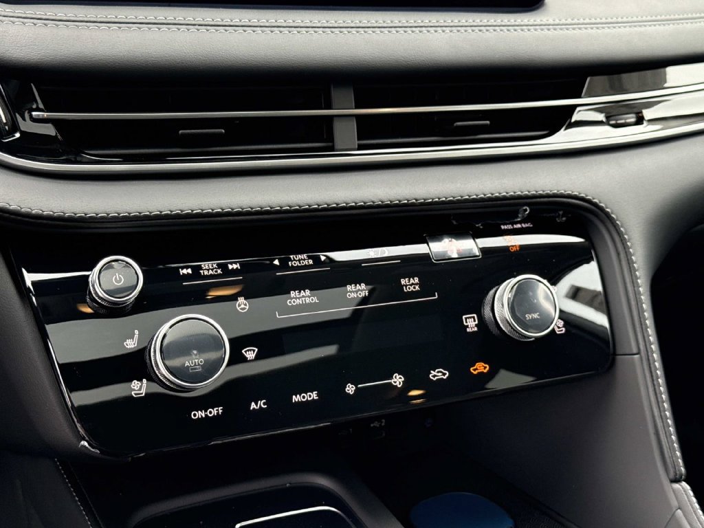 New 2027 INFINITI QX60 Luxe AWD/4WD image 5