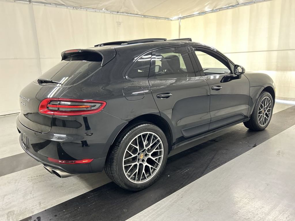 Certified 2018 Porsche Macan S AWD/4WD image 2