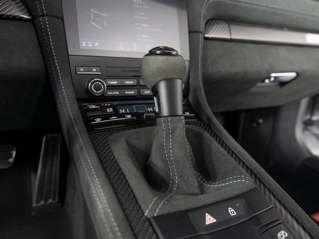 Certified 2025 Porsche 718 Boxster Spyder RS image 28