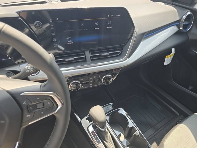 New 2026 Chevrolet Trax LT w/ LT Convenience Package FWD image 27