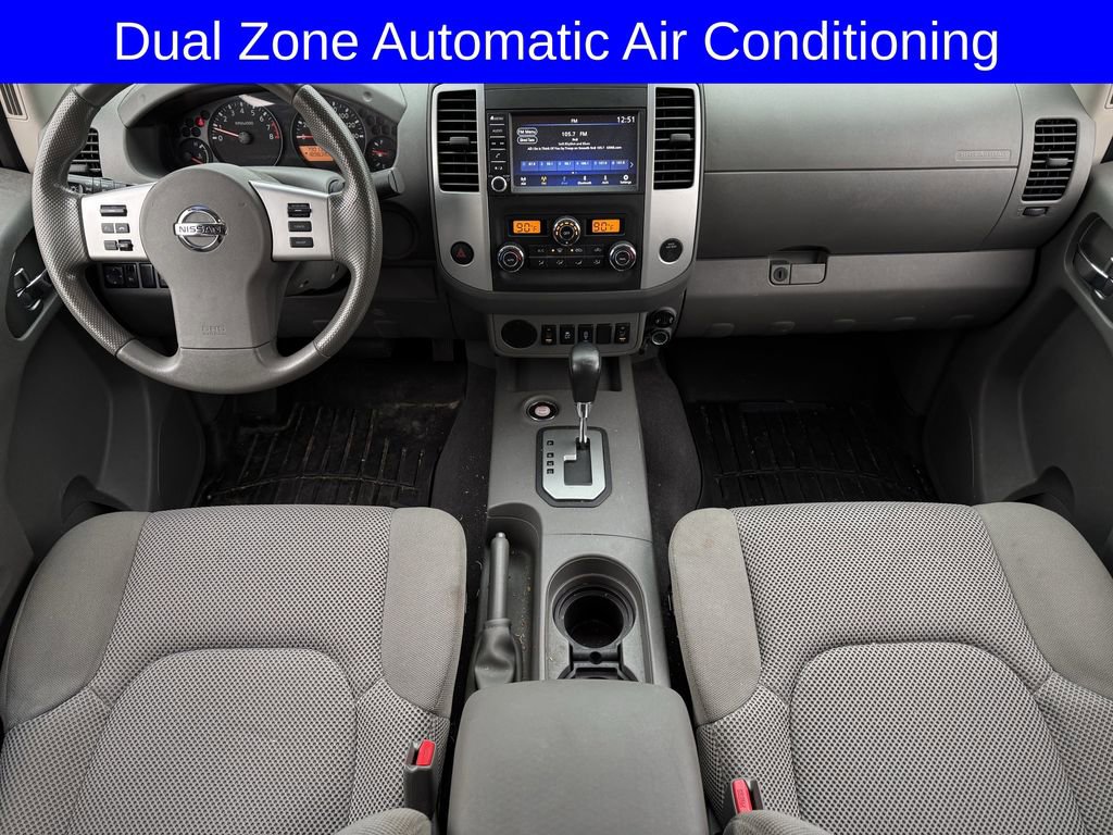 Used 2020 Nissan Frontier SV w/ Midnight Edition Floor Mats image 11