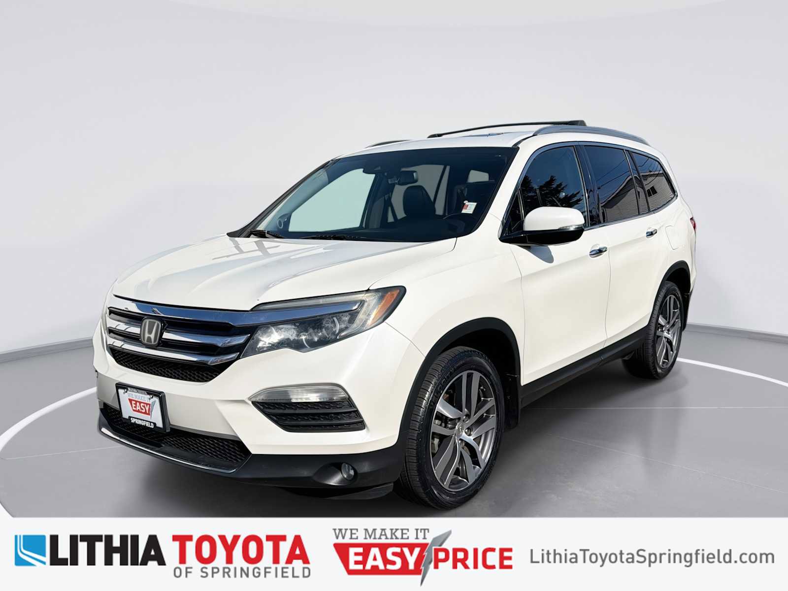 Used 2017 Honda Pilot Elite image 1