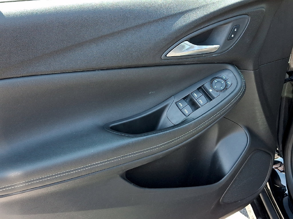Used 2024 Buick Encore GX Sport Touring AWD/4WD image 12