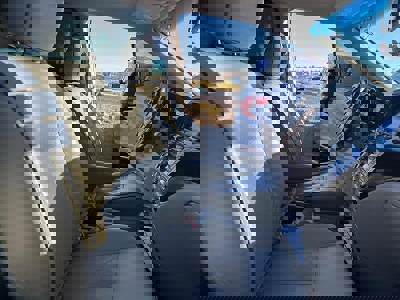 Used 2012 Nissan Quest LE image 21