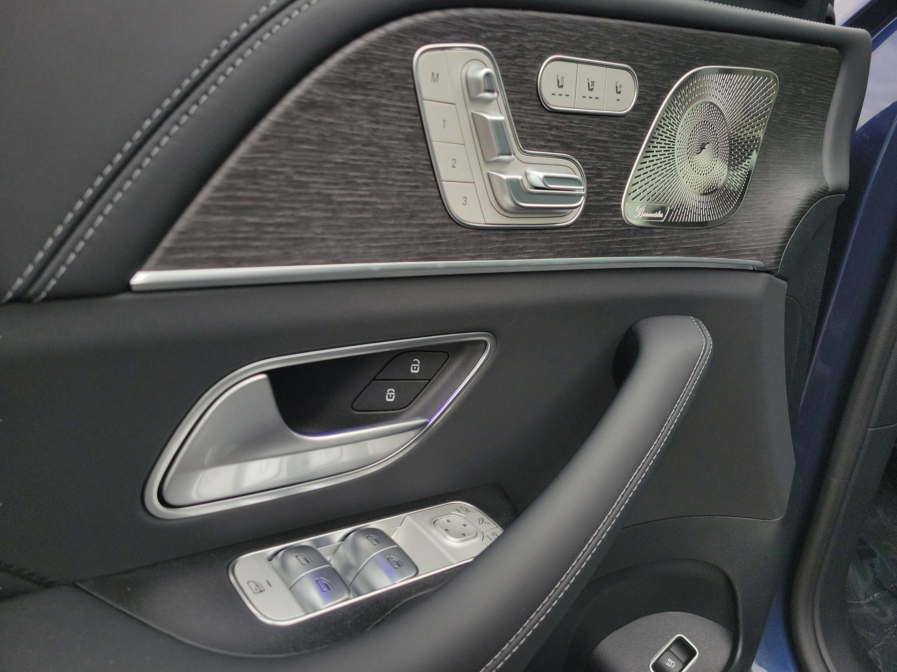 New 2026 Mercedes-Benz GLE 53 AMG 4MATIC Coupe image 15