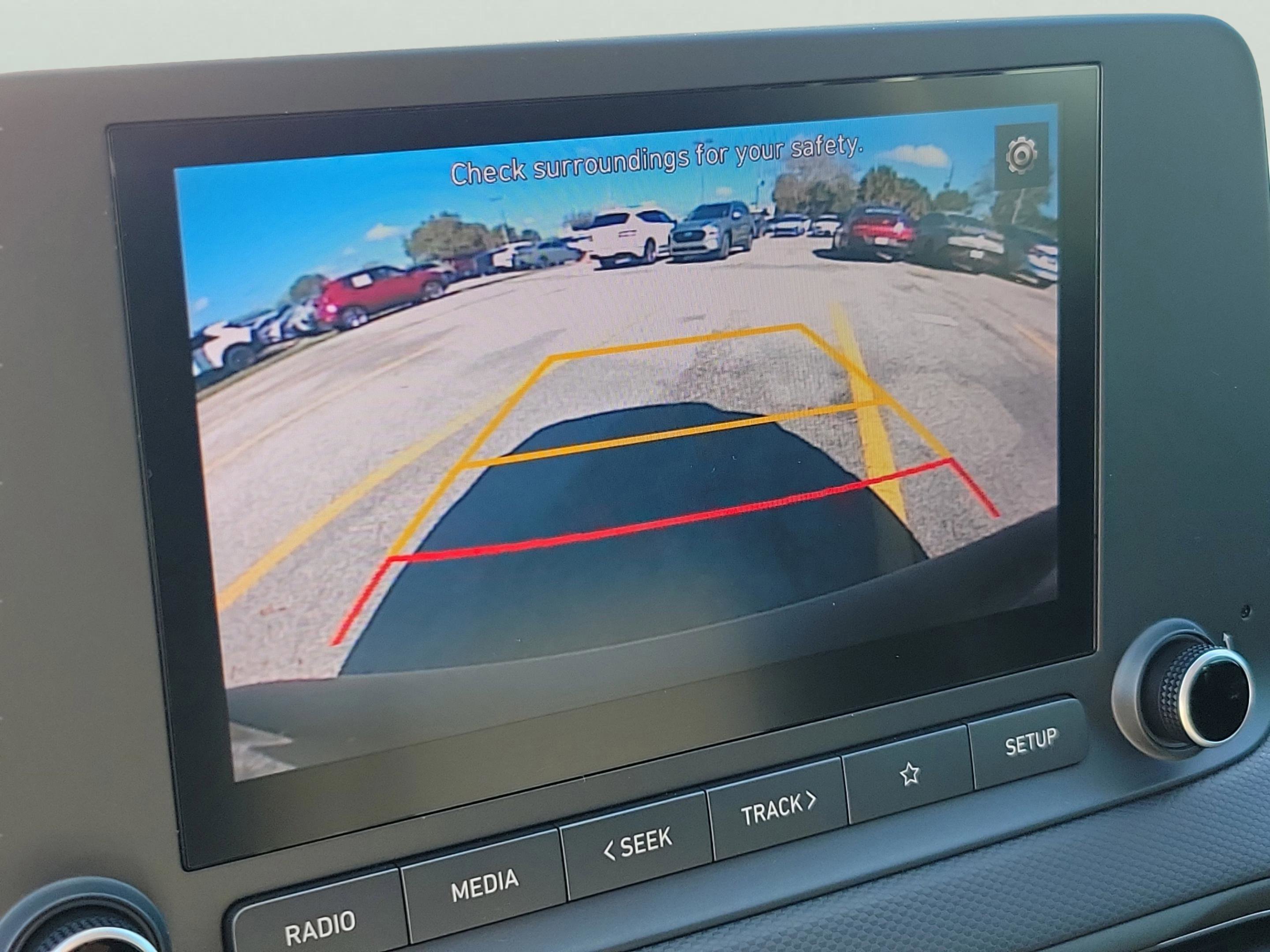 Certified 2022 Hyundai Kona SEL w/ Convenience Package image 24