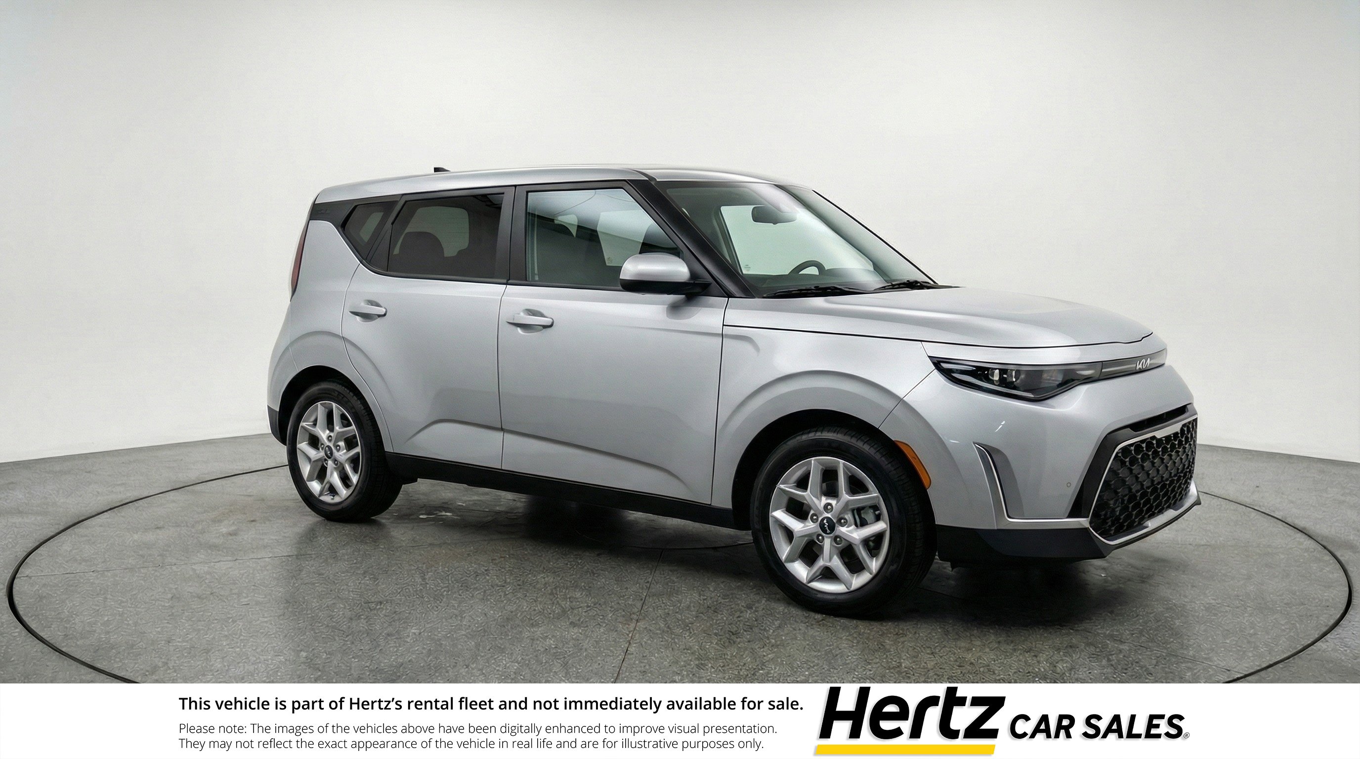 Used 2025 Kia Soul LX w/ LX Technology Package FWD image 1